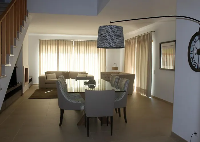 Del Rei Private Pool Golf *